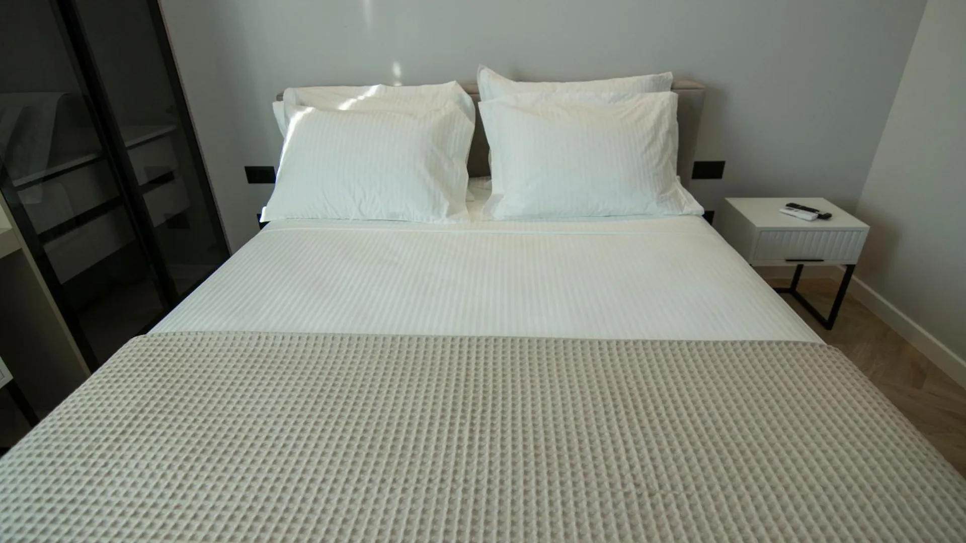 Mina Luxury Rooms Tirana Albania
